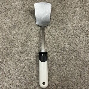 EKCO Spatula Turner OS White Black Stainless Steel Kitchen Utensil